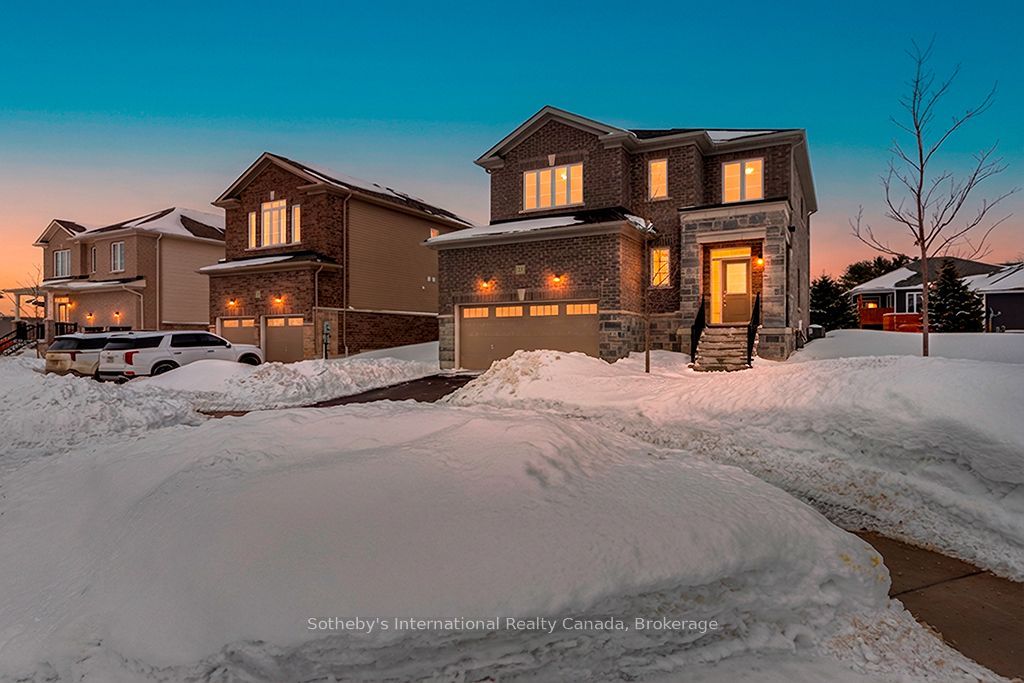 Photo of 23 Autumn Drive, Wasaga Beach, ON L9Z 1N4 (MLS # S12767816)