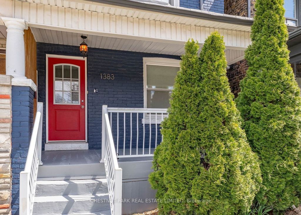 Photo of 1383 Lansdowne Avenue, Toronto, ON M6H 3Z9 (MLS # W13037972)