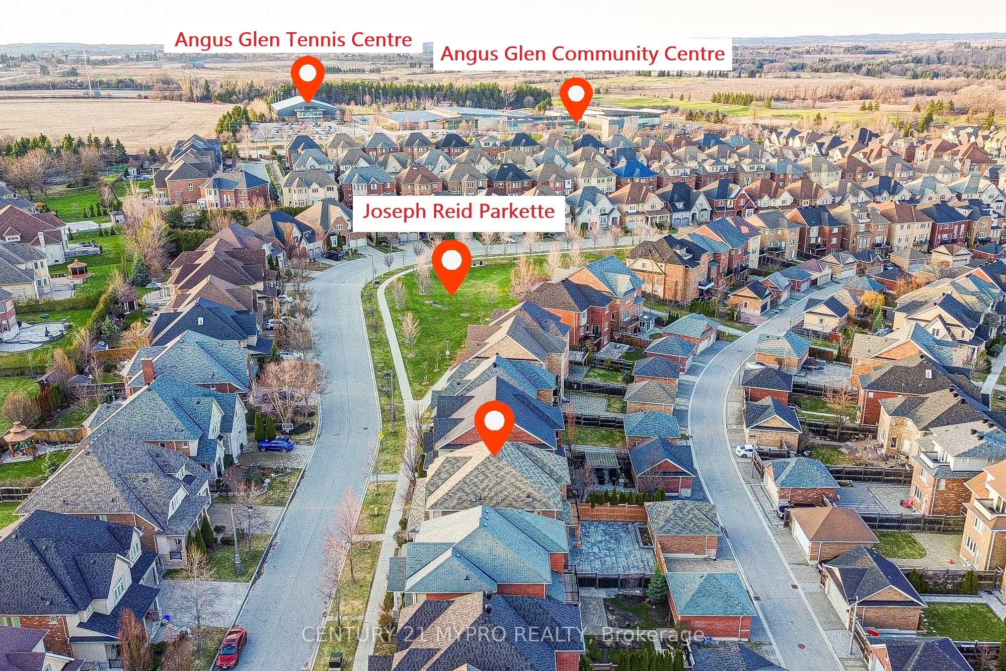 64 Glengordon Crescent