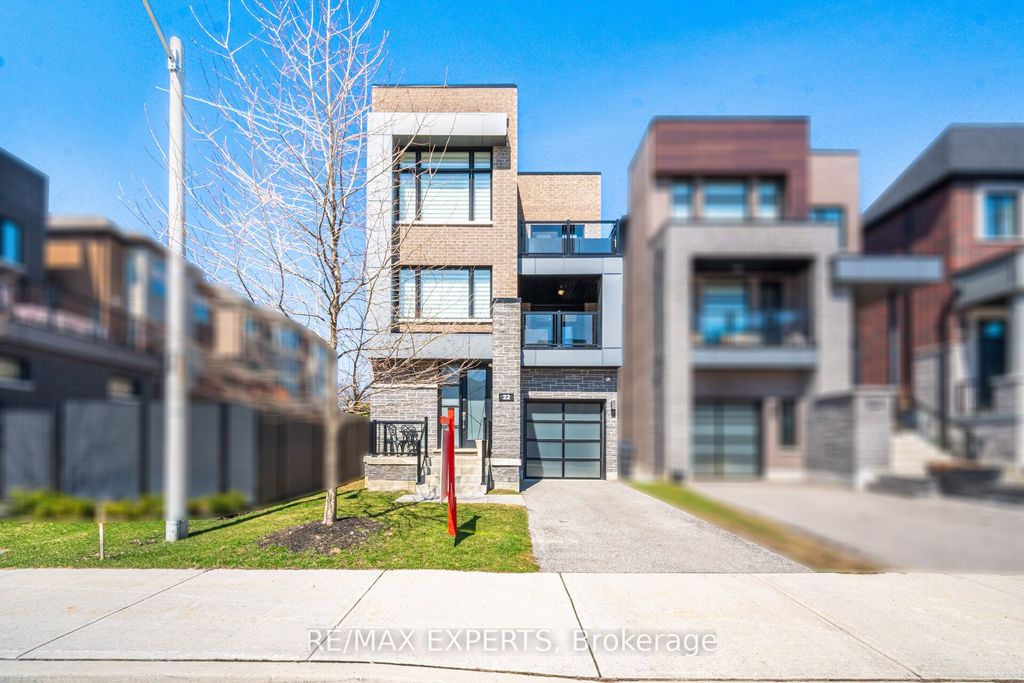 Photo of 22 Kipling Grove Court, Toronto, ON M9B 0C6 (MLS # W12979376)