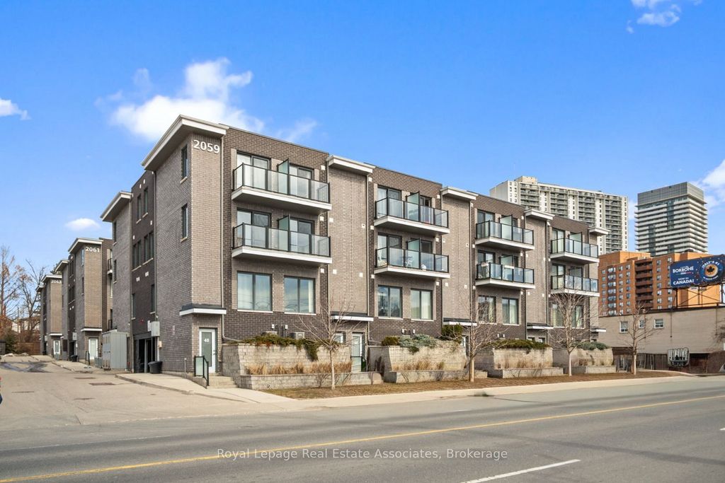 Photo of 2059 Weston Road #40, Toronto, ON M9N 1X7 (MLS # W13096326)