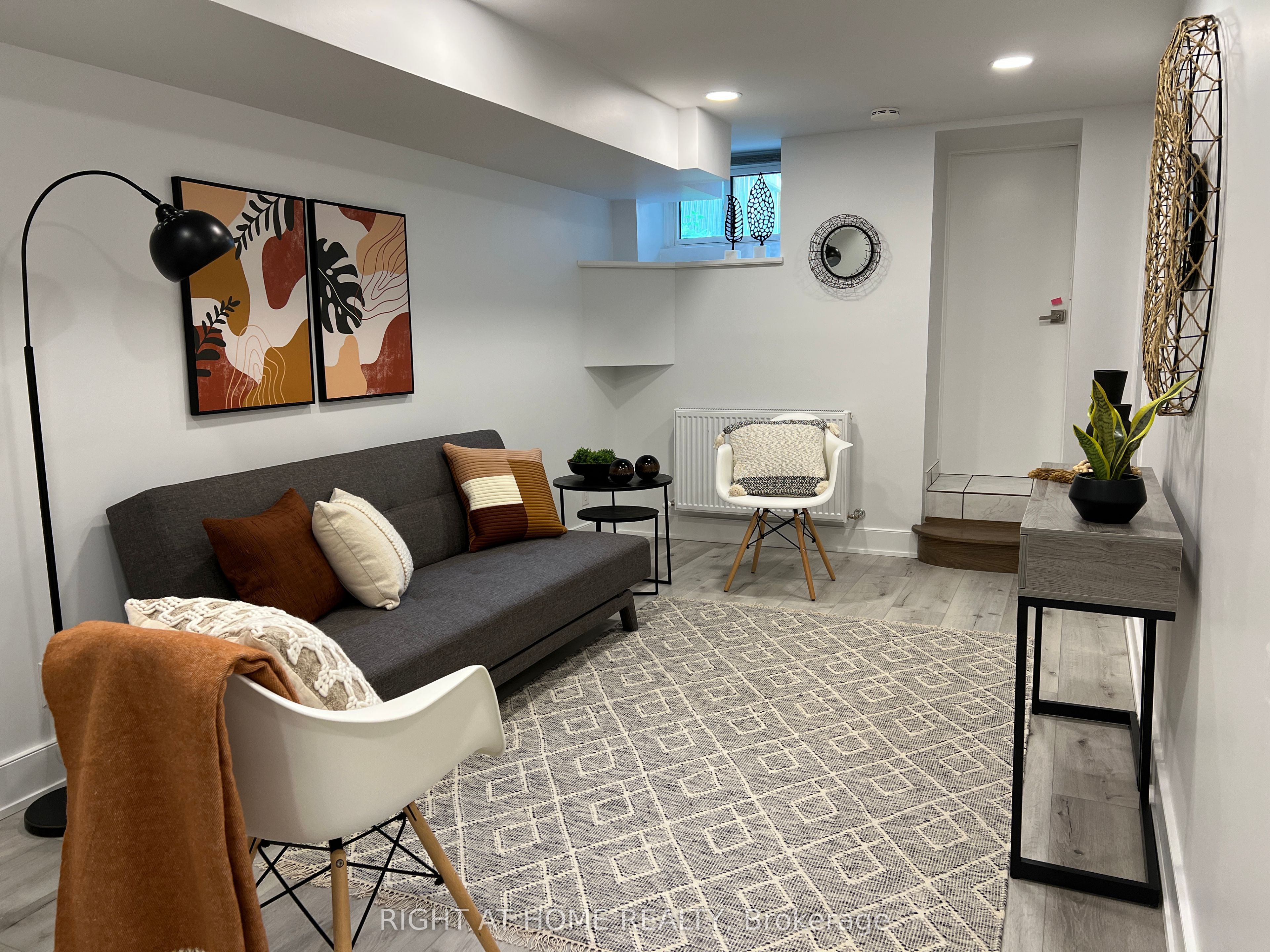 76 Glendale Avenue Bsmt