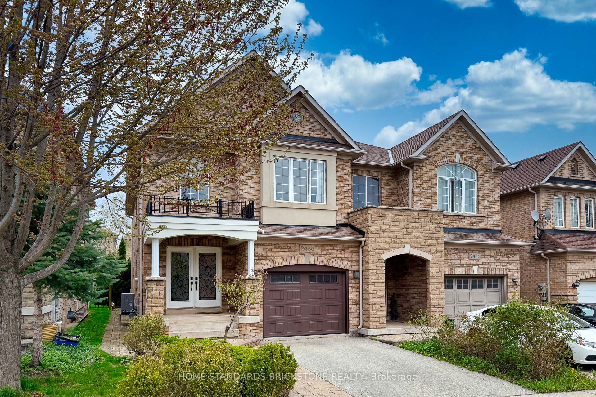 2445 Felhaber Crescent