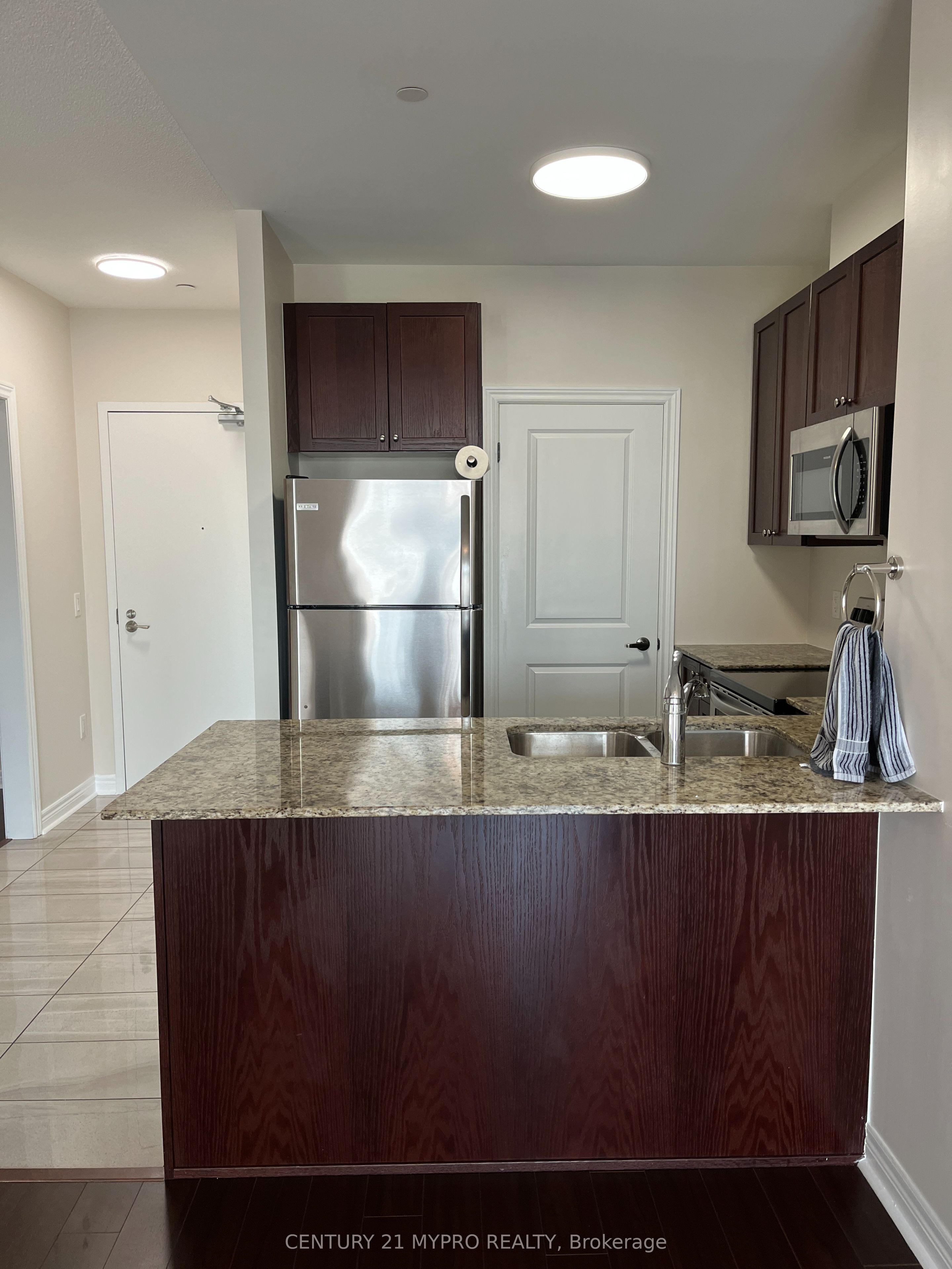 7325 Markham Road 512