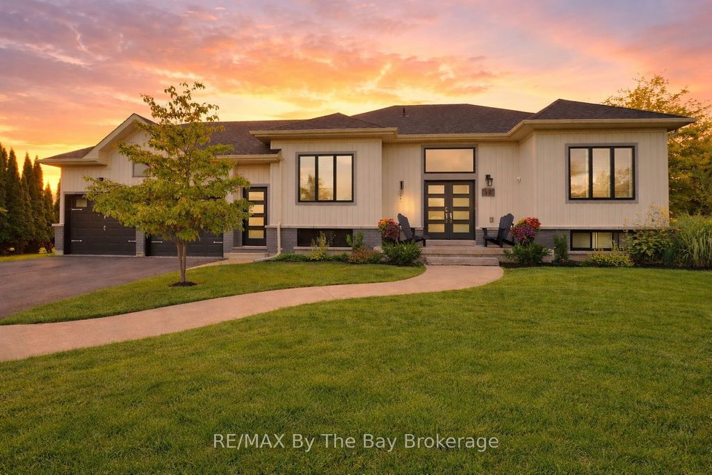 Photo of 18 Maple Drive, Wasaga Beach, ON L9Z 0A7 (MLS # S13431232)