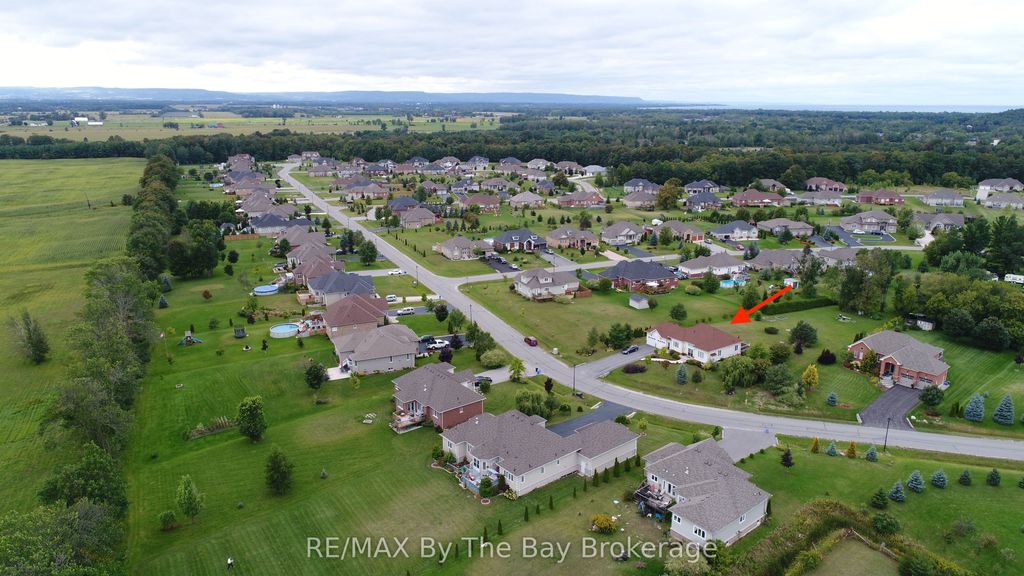 Photo of 18 Maple Drive, Wasaga Beach, ON L9Z 0A7 (MLS # S13431232)