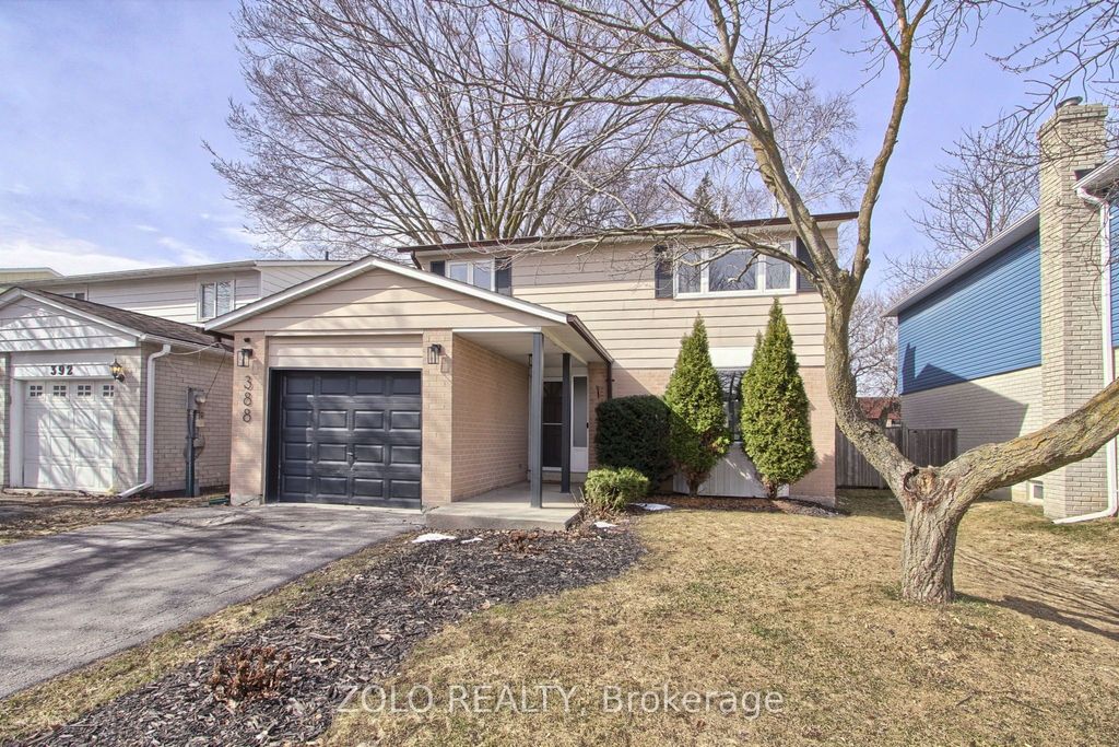 Photo of 388 Terry Drive, Newmarket, ON L3Y 5E7 (MLS # N12922228)