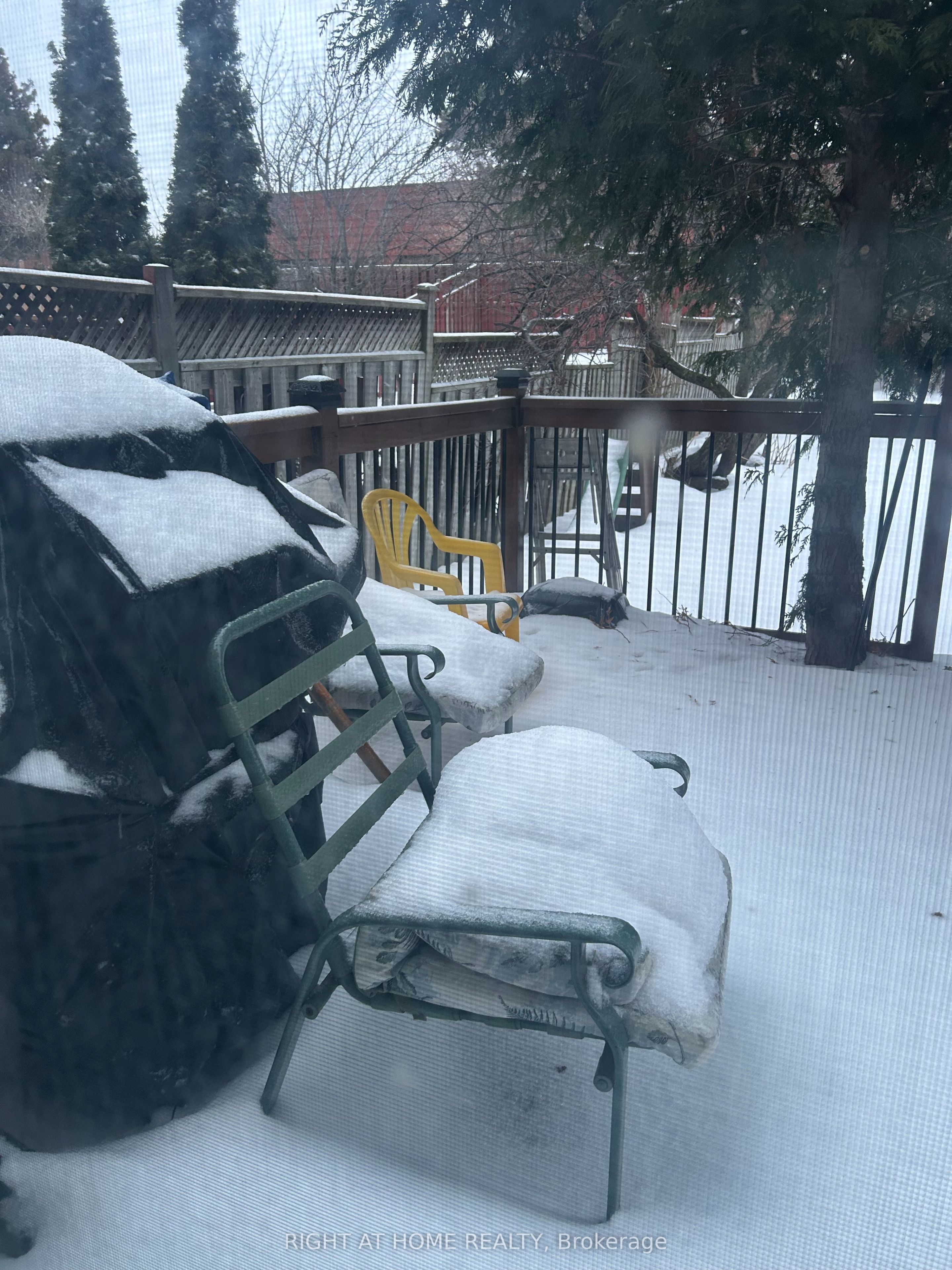 5550 Cosmic Crescent