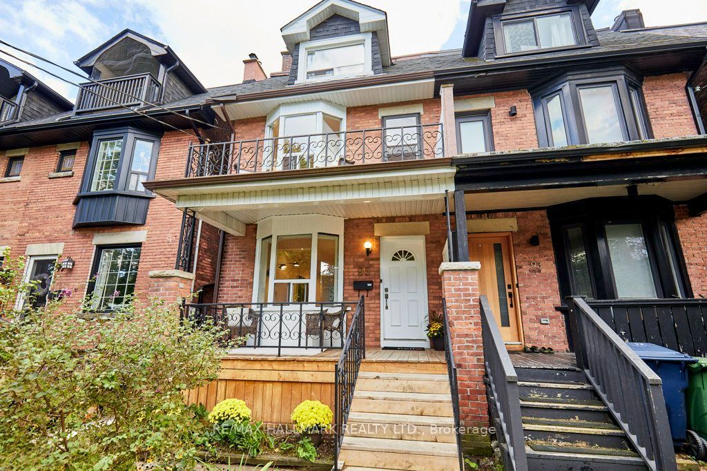 95 Browning Avenue