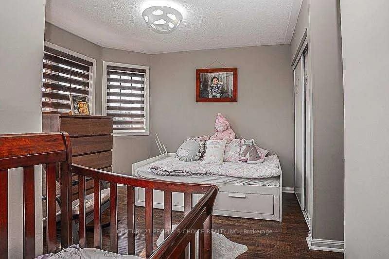 50 Sweetwood Circle W
