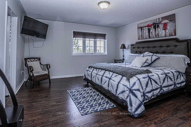 50 Sweetwood Circle W