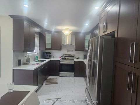 37 Bobcat Street Brampton ON L6R 1C8