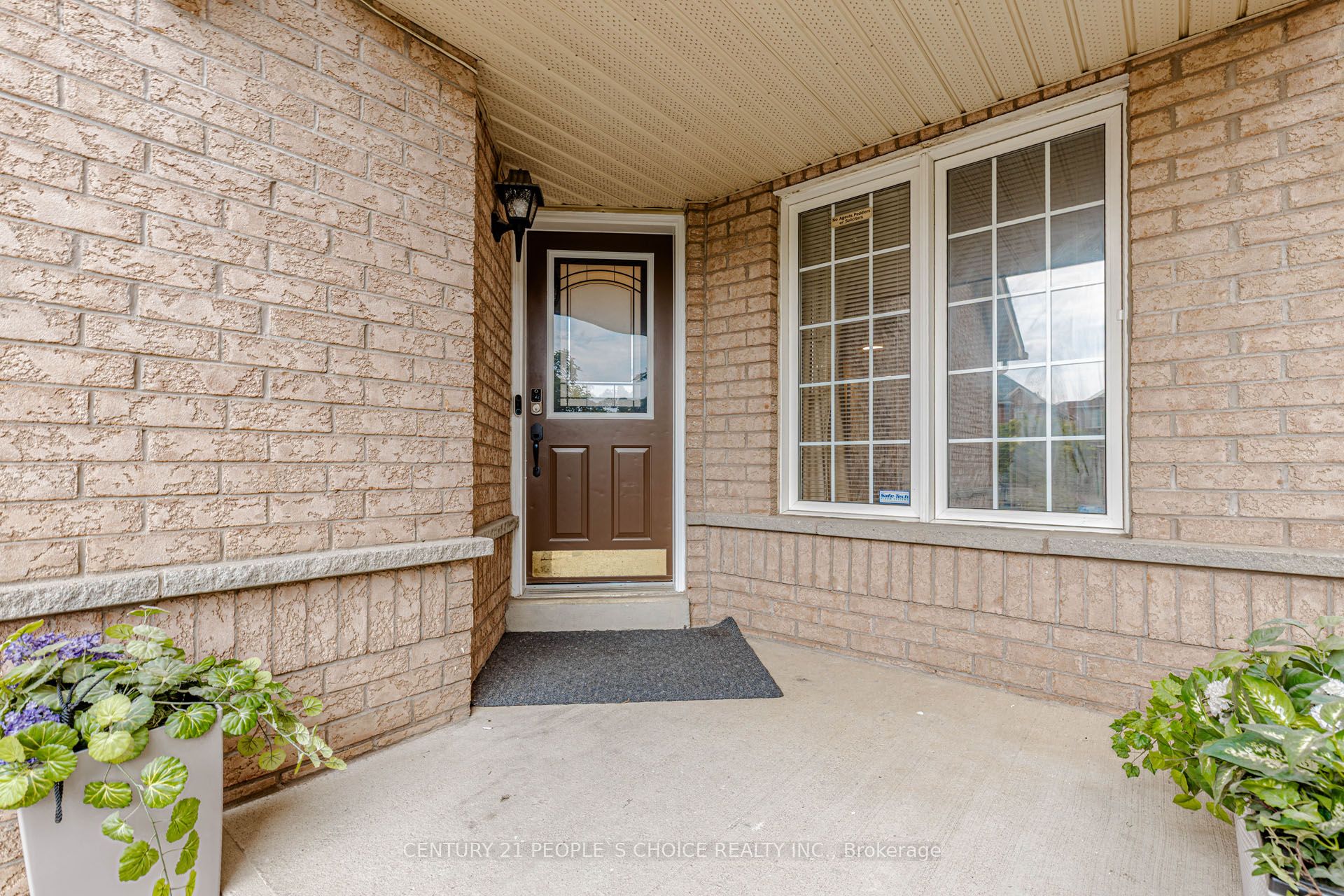 5889 Stonebriar Crescent