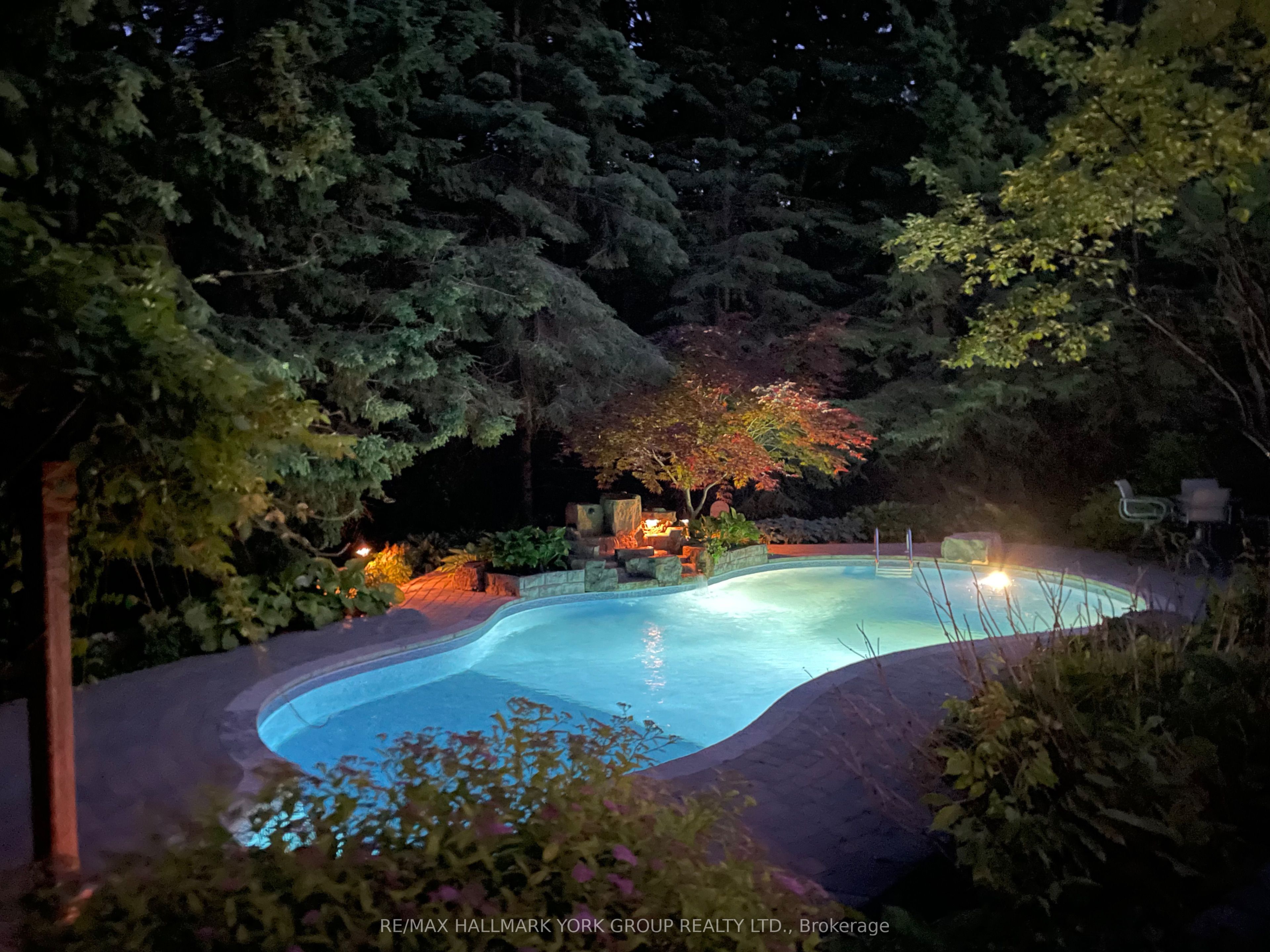 1032 Sir Ivor Court