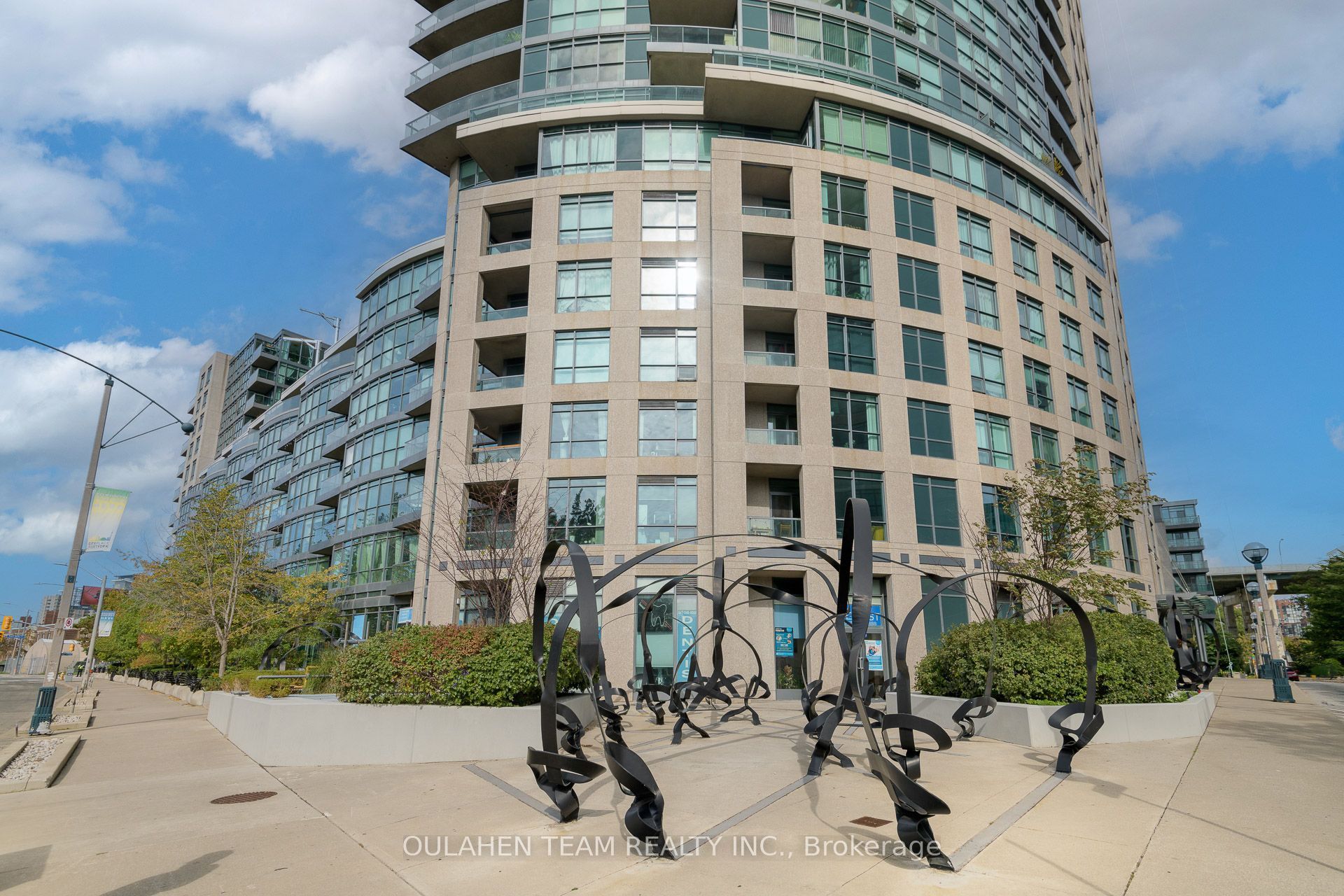 219 Fort York Boulevard 304