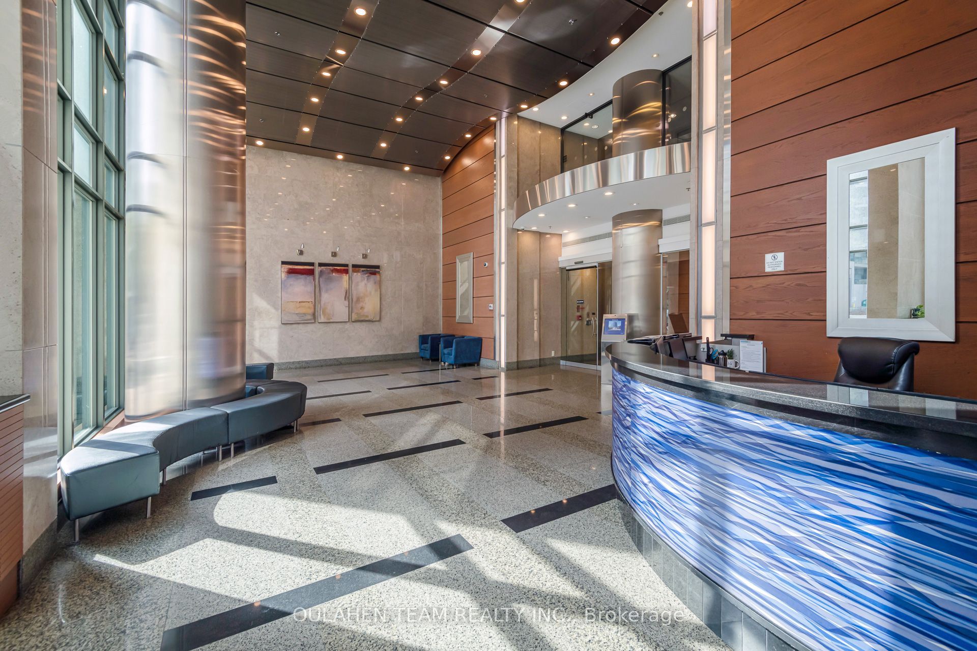 219 Fort York Boulevard 304