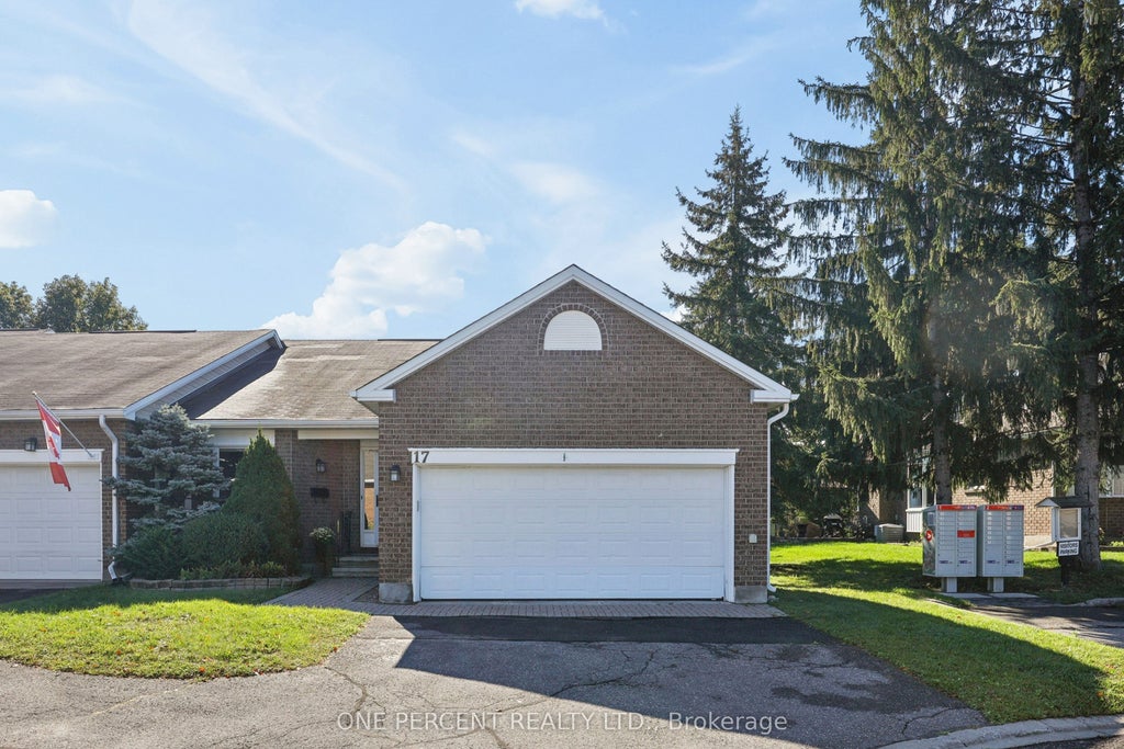 Photo of 17 Pine Needles Court, Stittsville - Munster - Richmond, ON K2S 1G5 (MLS # X13747178)