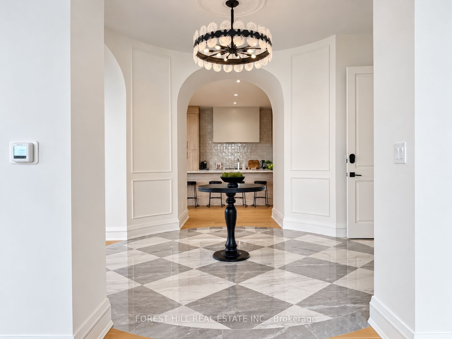 2010 Bathurst Street 6A