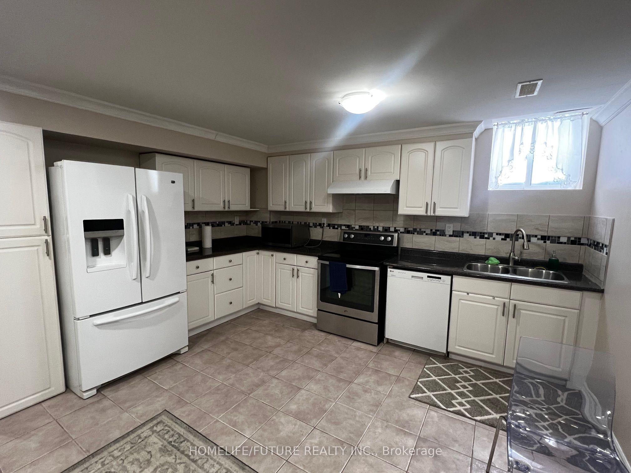 45 Bretton Circle Bsmt