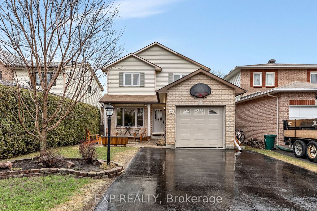 Photo of 63 Victor Street, Stittsville - Munster - Richmond, ON K2S 1H8 (MLS # X13001308)