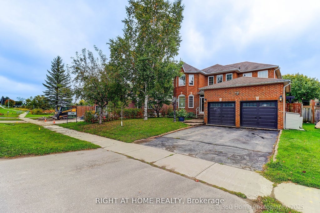 Photo of 71 Church Street, Georgina, ON L4P 0K7 (MLS # N13603238)