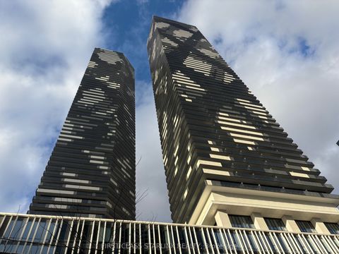 138 Downes Street 5311 Toronto ON M5E 0E4