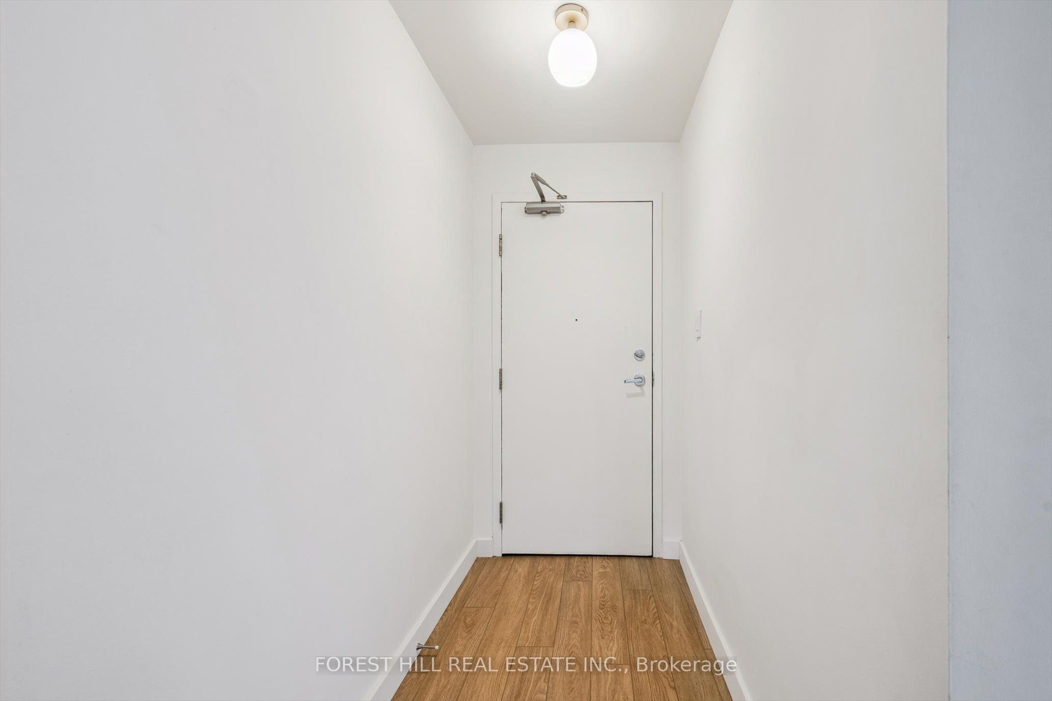 801 King Street W 213