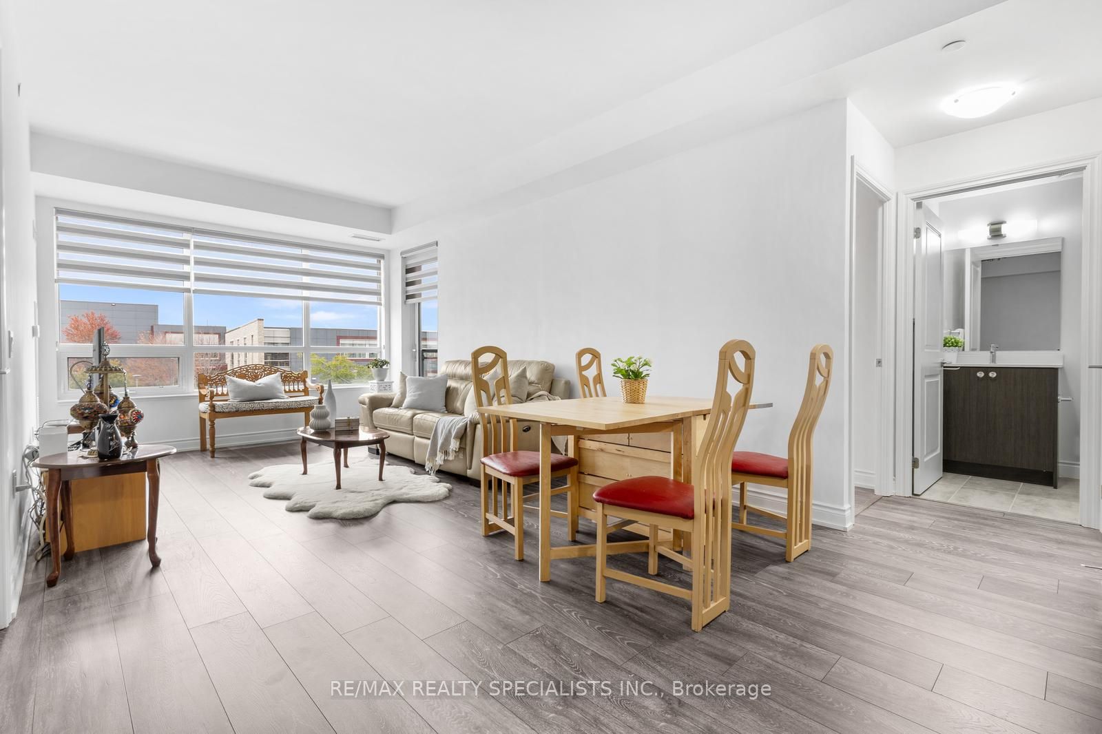 1050 Main Street E 226