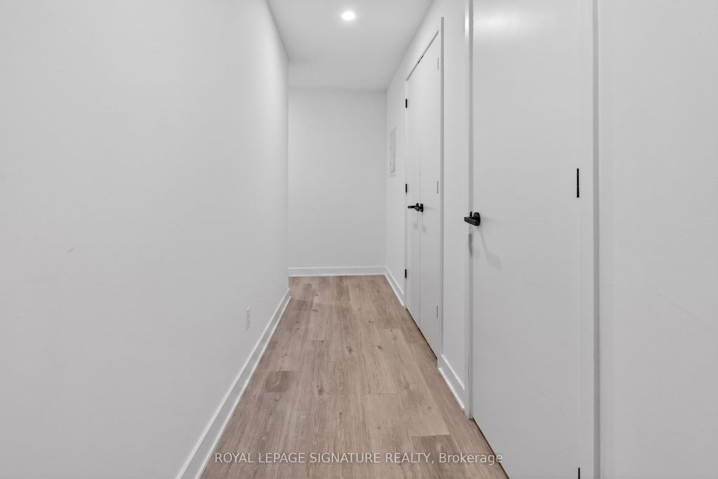 Photo of 55 Charles Street E #4303, Toronto, ON M4Y 0J1 (MLS # C13439456)