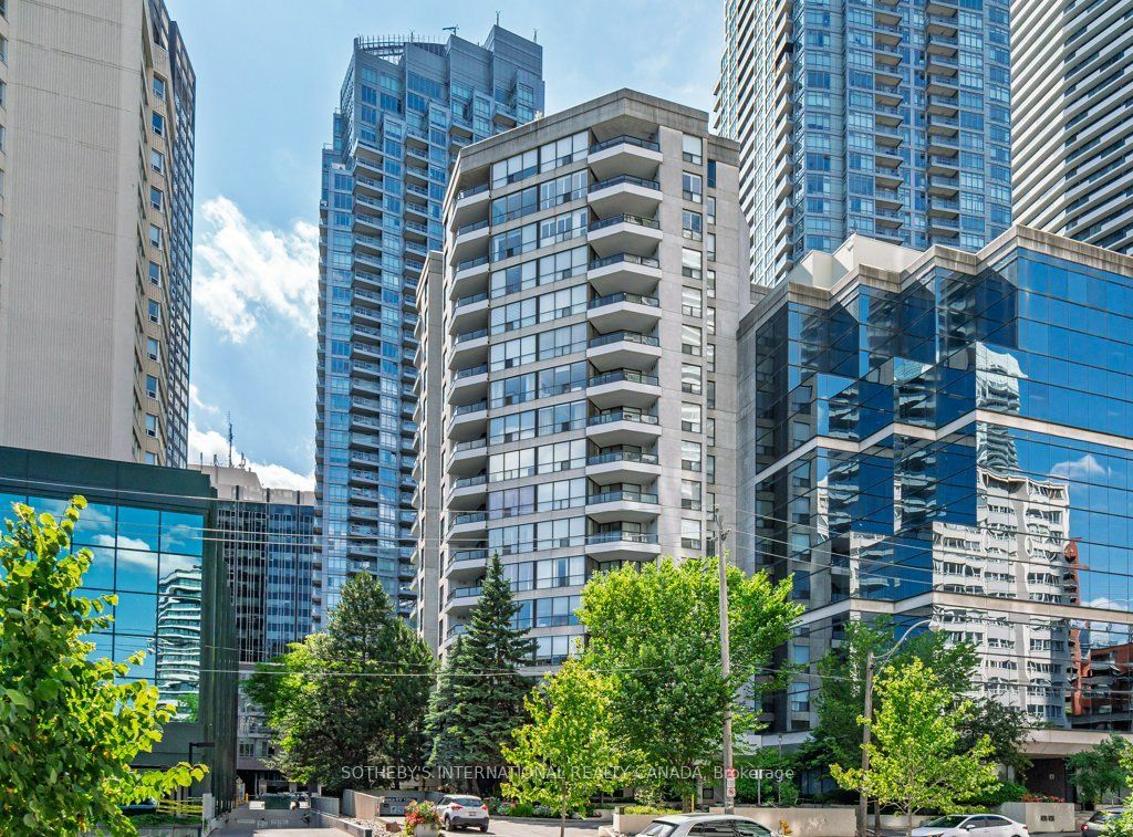 Photo of 30 Holly Street #1105, Toronto, ON M4S 3C2 (MLS # C12323940)