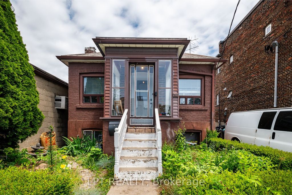 Photo of 541 Vaughan Road, Toronto, ON M6C 2R2 (MLS # C13214806)