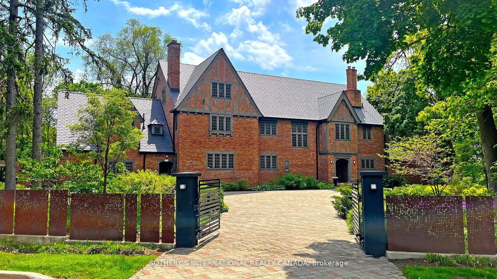 Photo of 372 Old Yonge Street, Toronto, ON M2P 1R4 (MLS # C12178366)