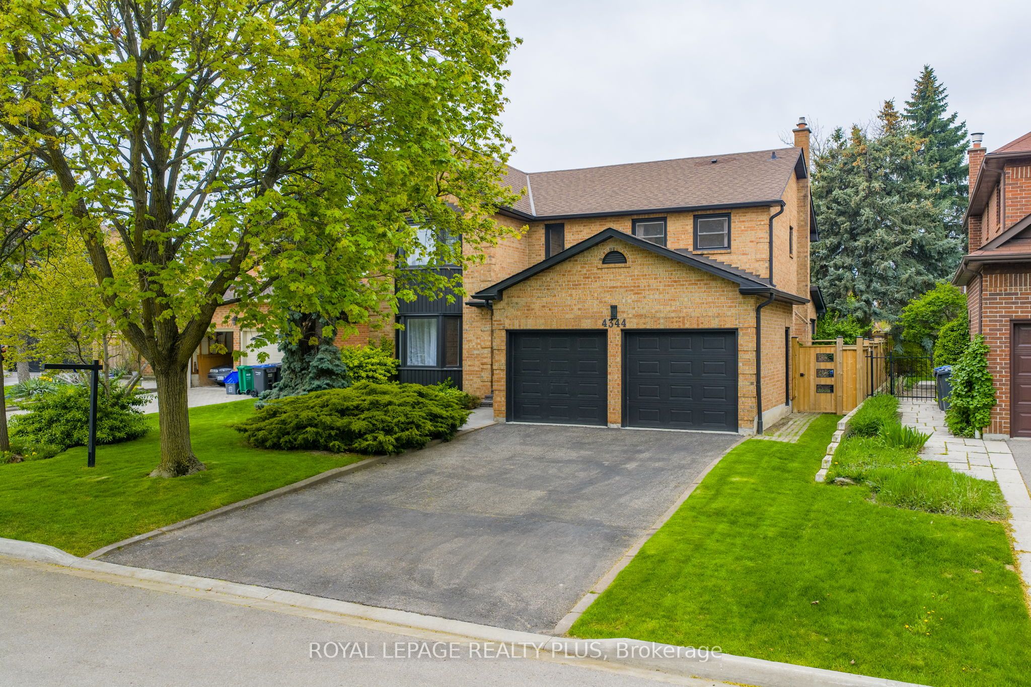 4344 Dallas Court