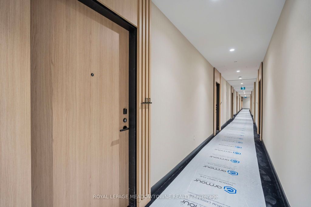 Photo of 15 Mercer Street #813, Toronto, ON M5V 1H2 (MLS # C12937098)