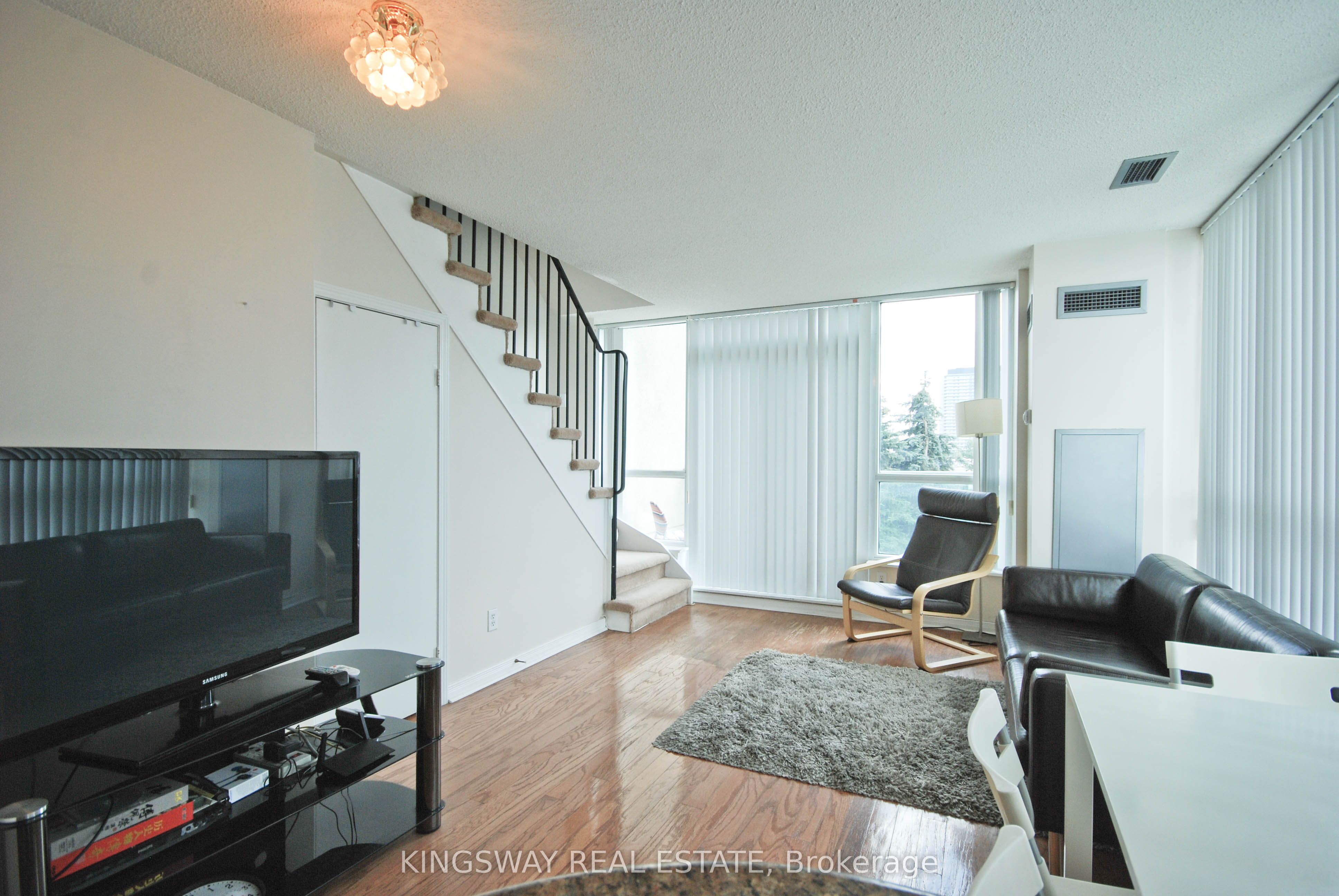 2585 Erin Centre Boulevard 206