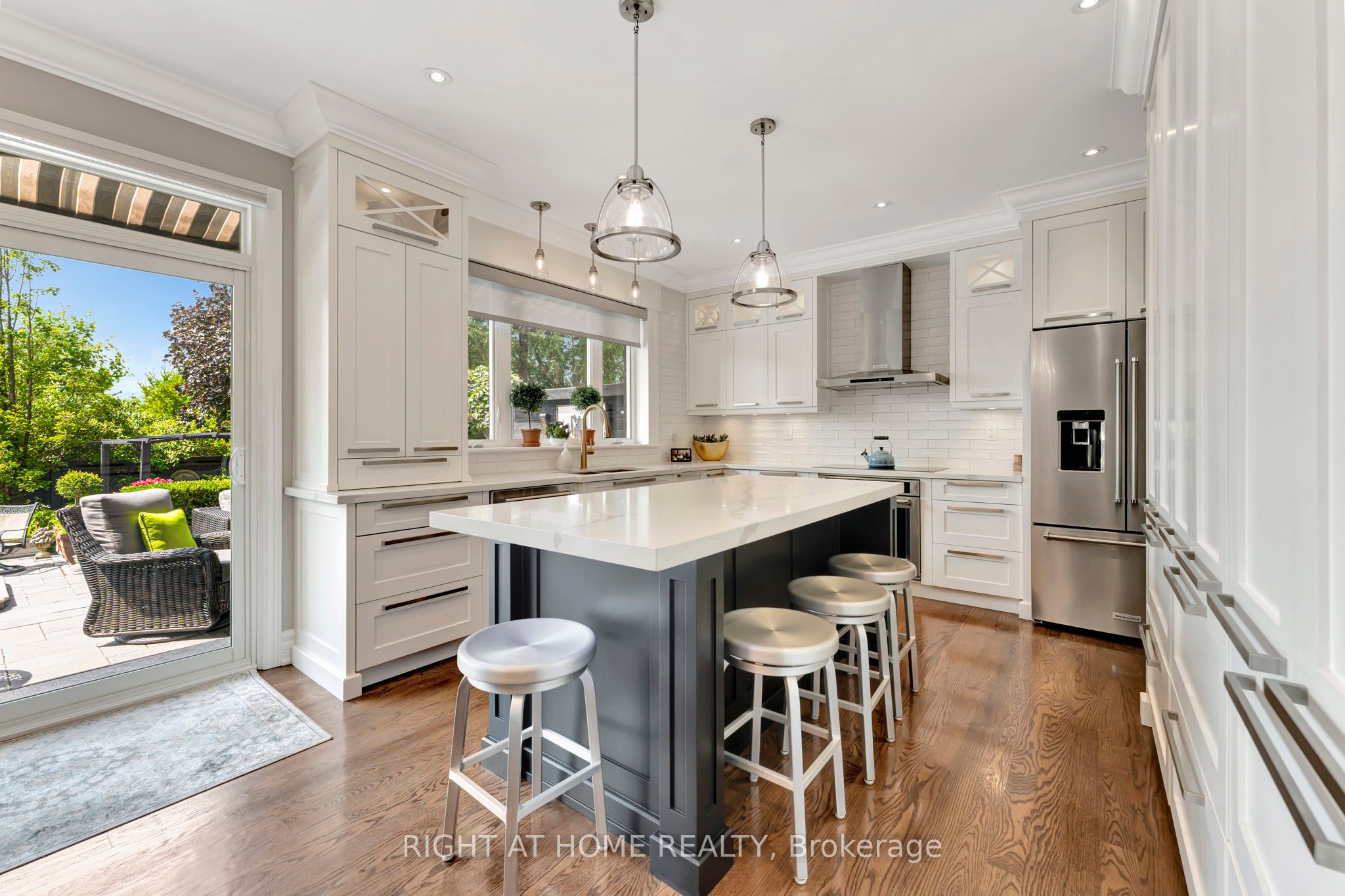 2469 Whistling Springs Crescent