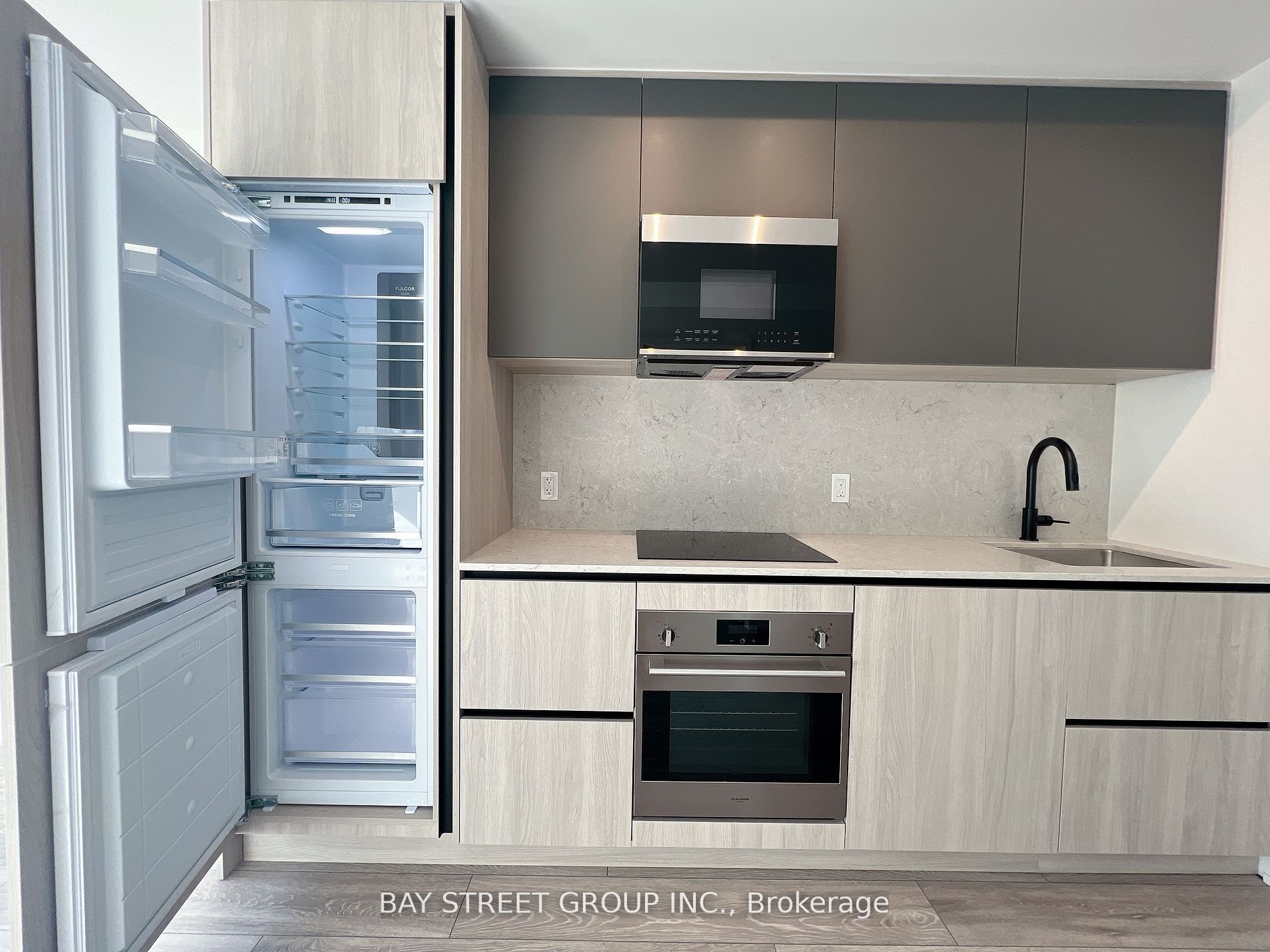 108 Peter Street 1707