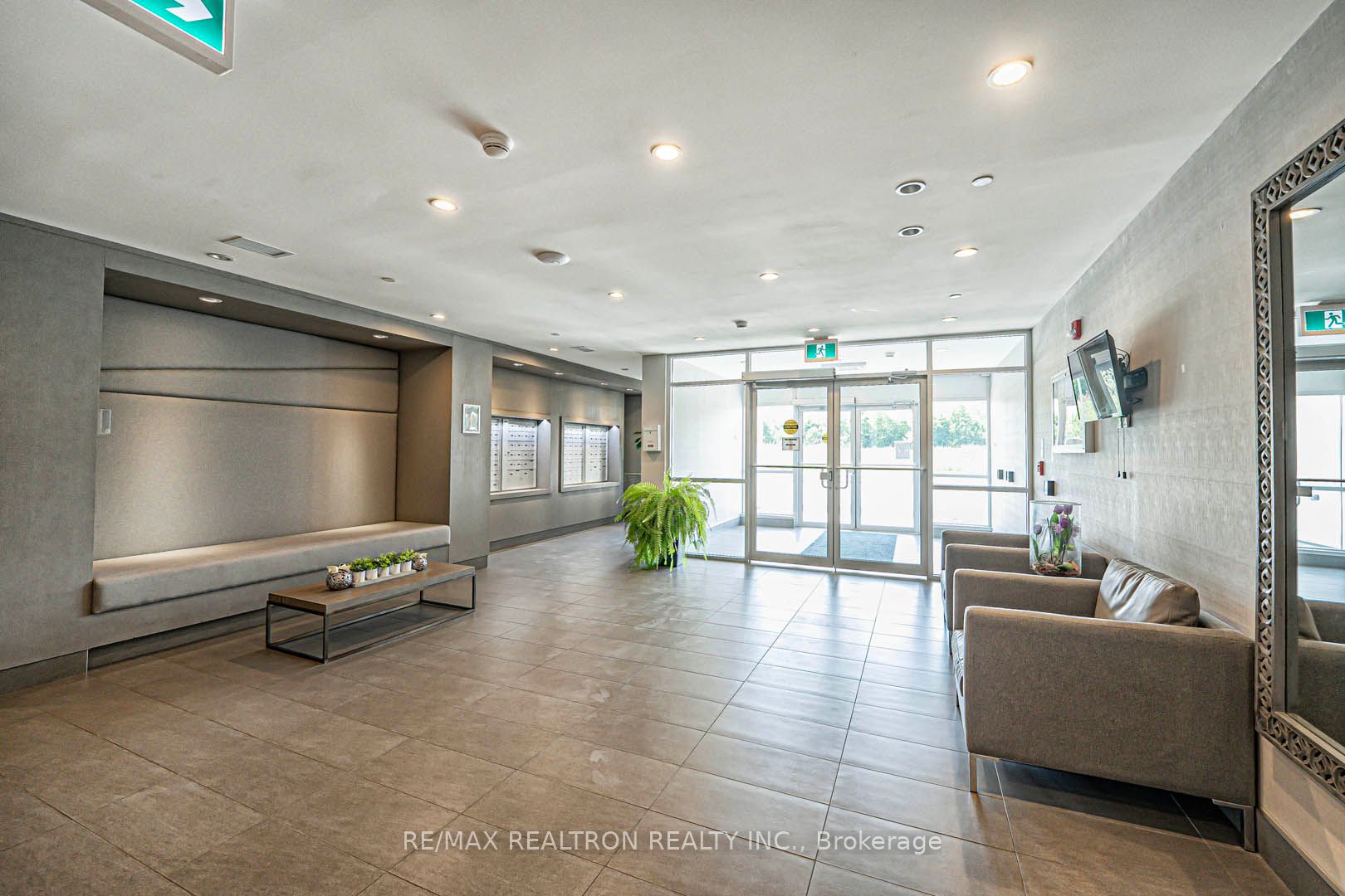 58 Adam Sellers Street 407