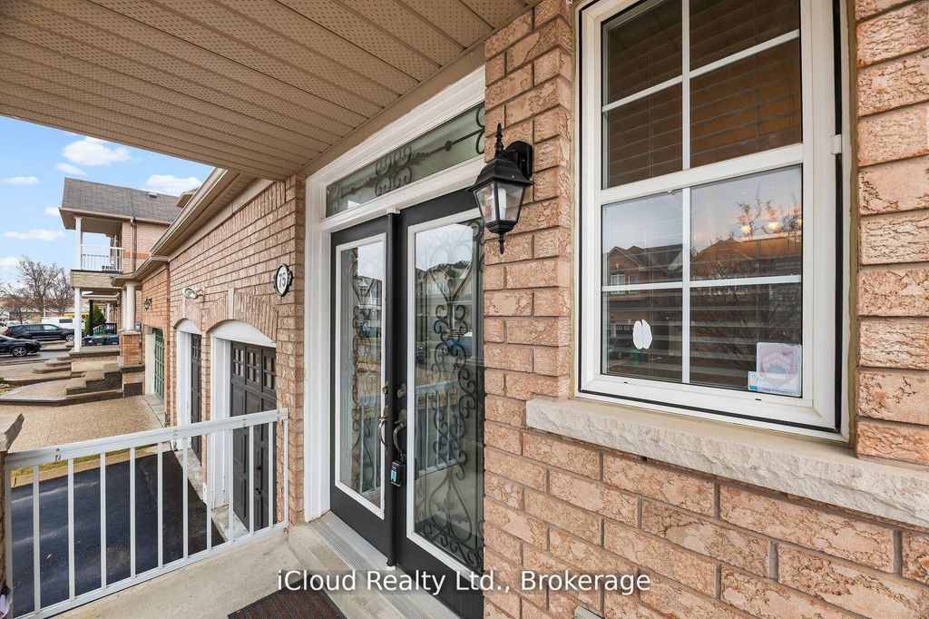 Photo of 75 Iron Block Drive, Brampton, ON L7A 0J1 (MLS # W13078392)