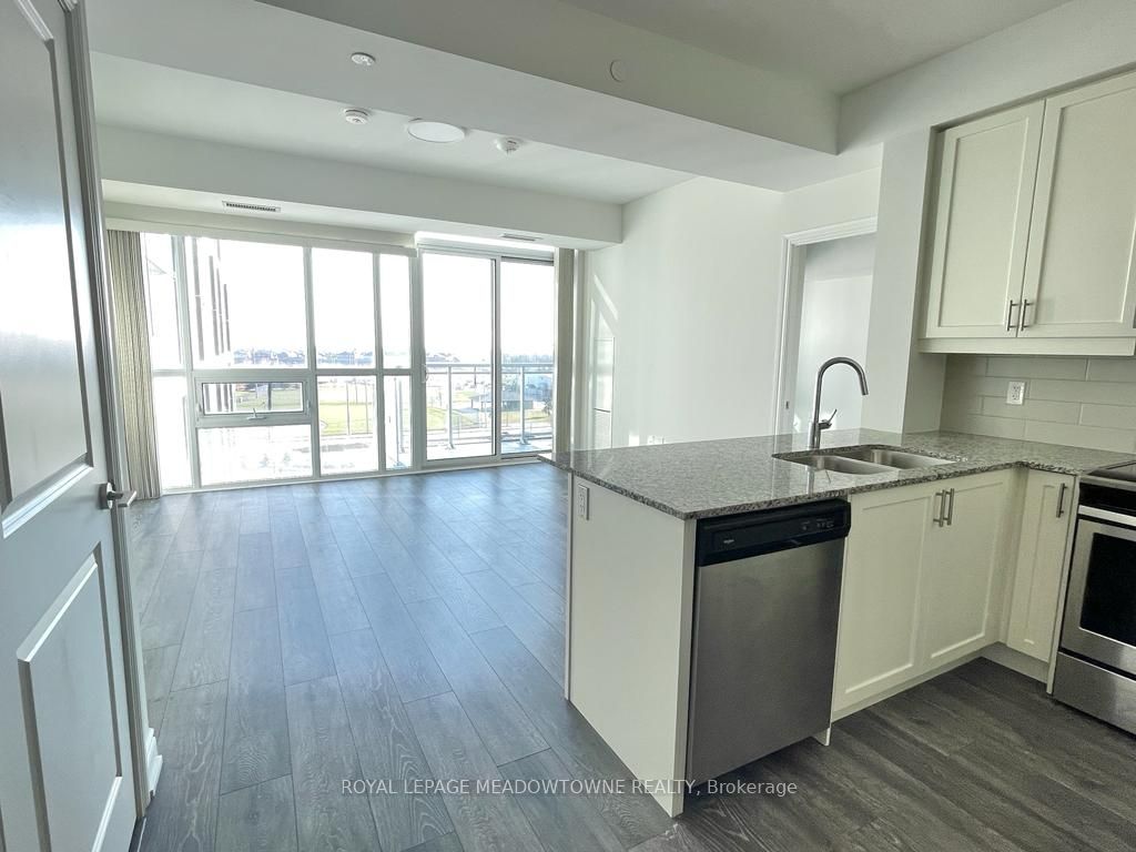 1050 Main Street E 603