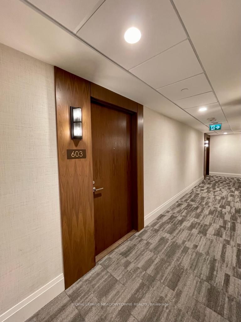 1050 Main Street E 603