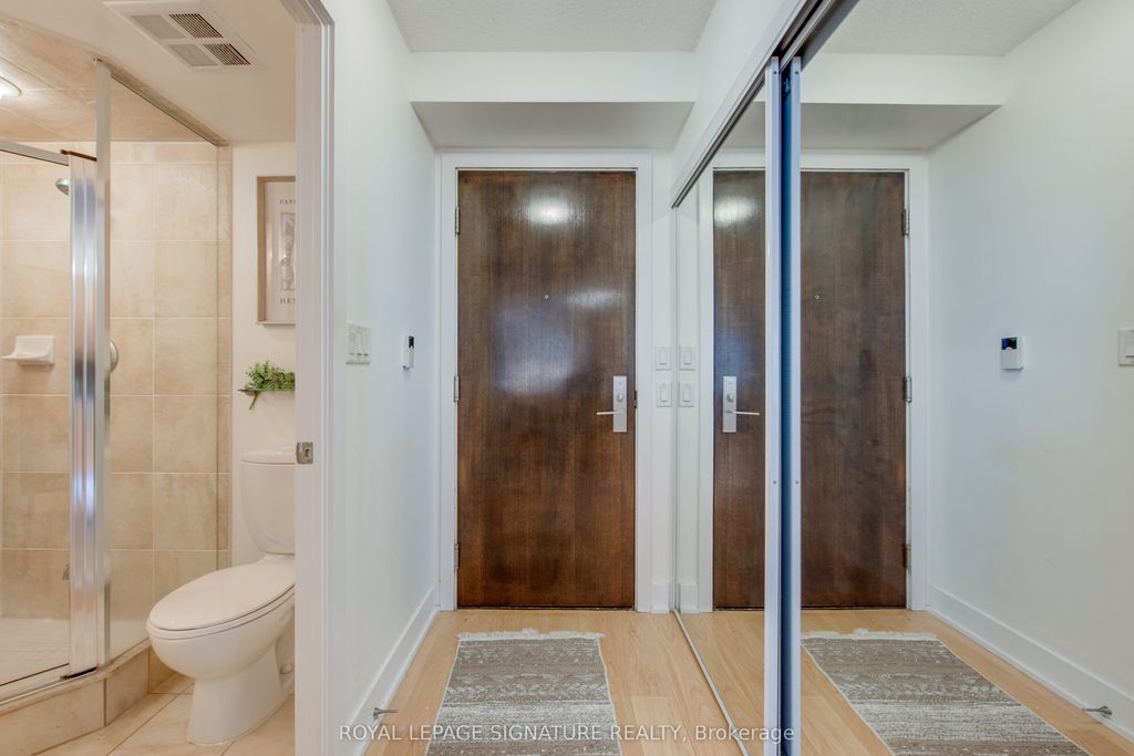 Photo of 20 Blue Jays Way #1401, Toronto, ON M5V 3W6 (MLS # C12328747)