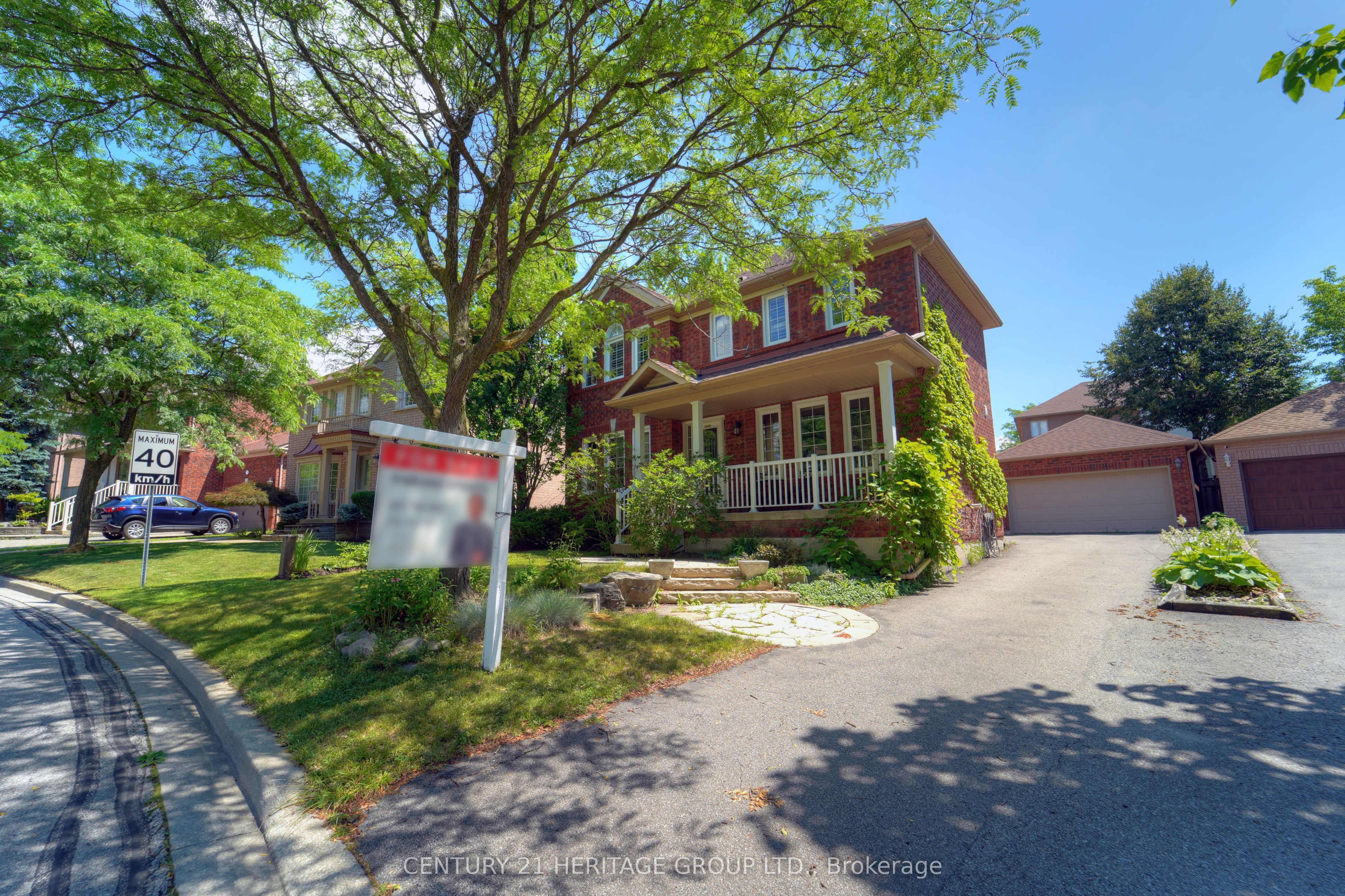 3 Primrose Path Crescent