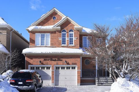 3213 Escada Drive Mississauga ON L5M 7V6