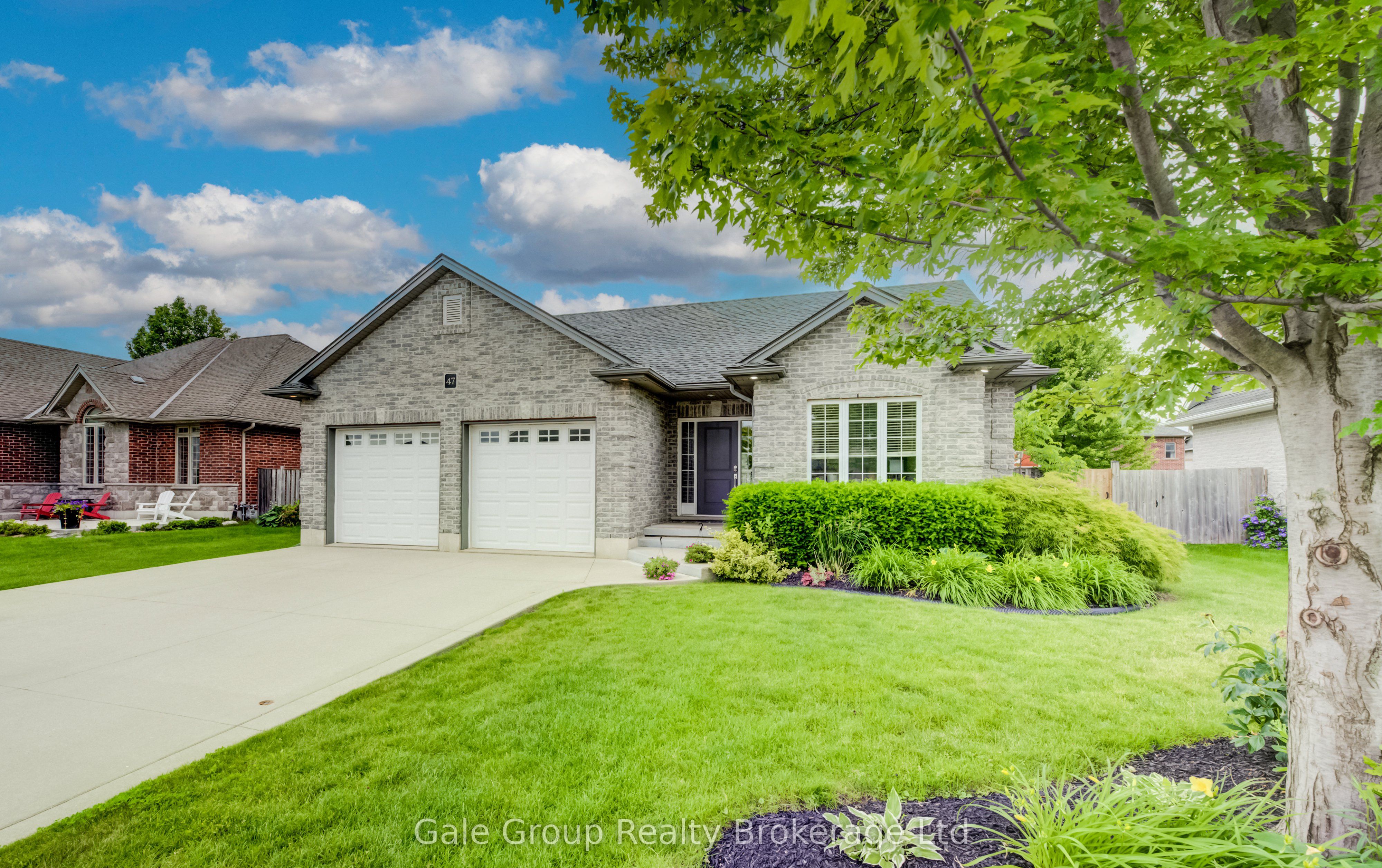 Photo 1 of 39 — 47 Graydon Drive, South-West Oxford, ON N0J 1N0