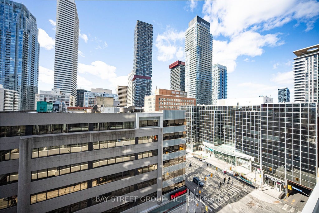 Photo of 89 Dunfield Avenue #801, Toronto, ON M4S 0A4 (MLS # C13759234)