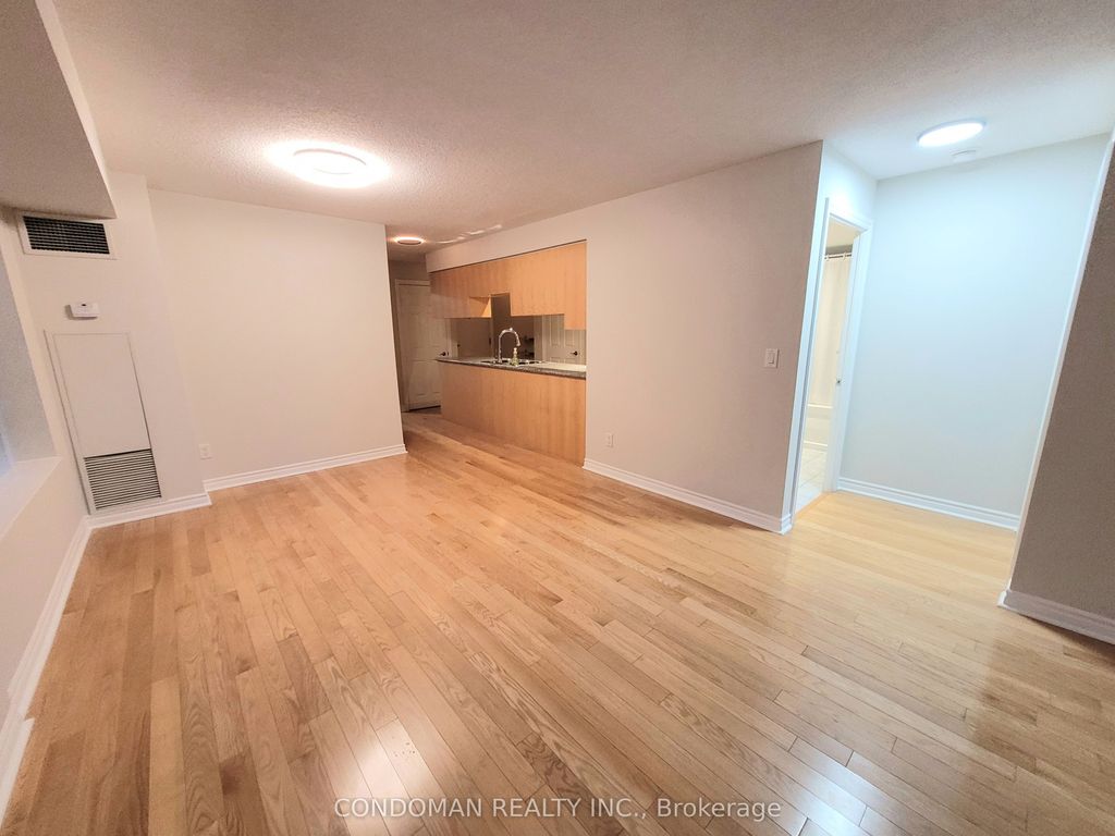 Photo of 250 Wellington Street W #340, Toronto, ON M5V 2V4 (MLS # C12927288)
