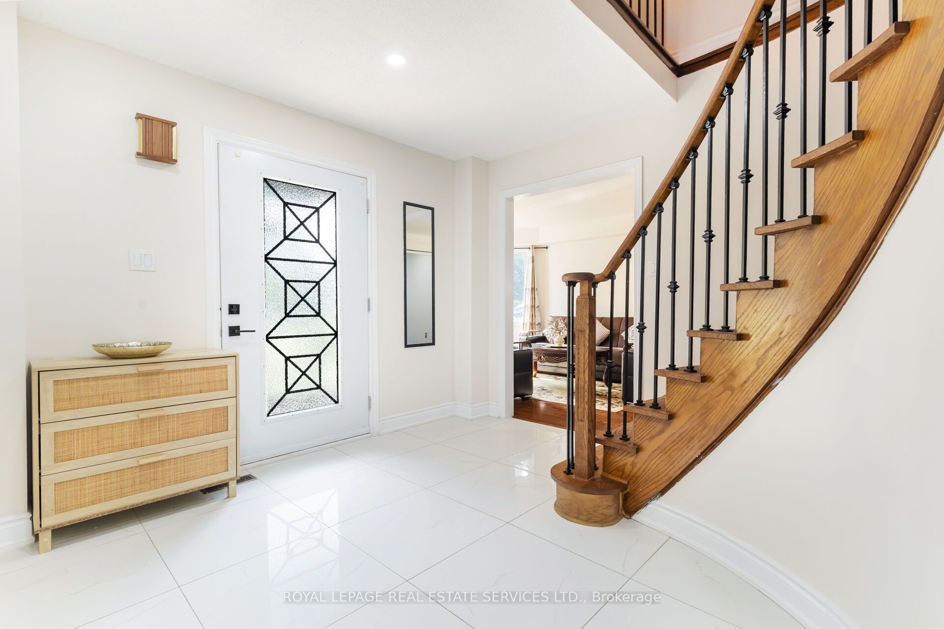 18 Tremont Court