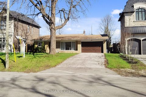 50 Goodman Crescent Vaughan ON L6A 1E2