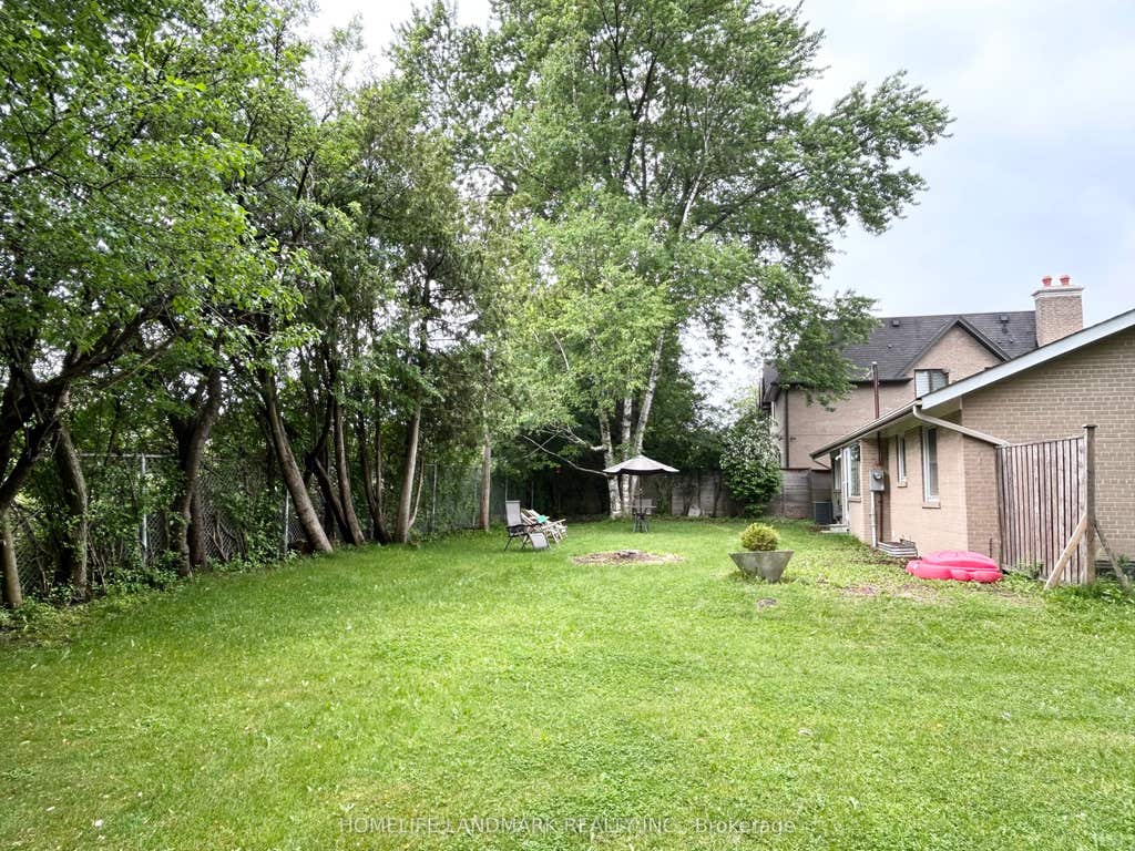 Photo of 9 Terrington Court, Toronto, ON M3B 2J9 (MLS # C13451864)